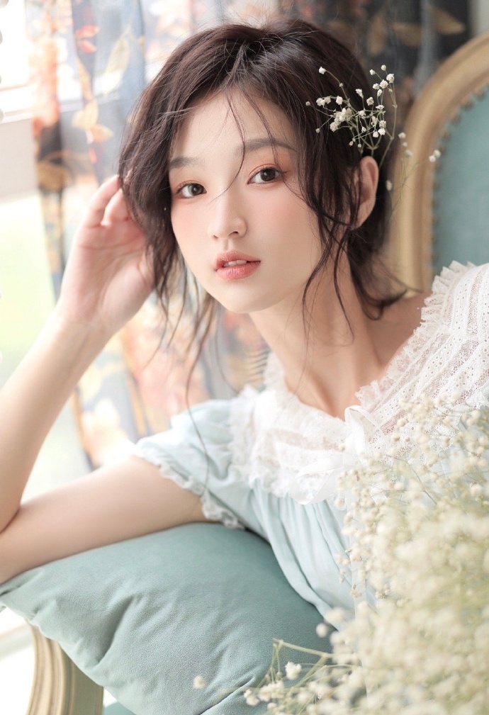 你好李焕英 封面